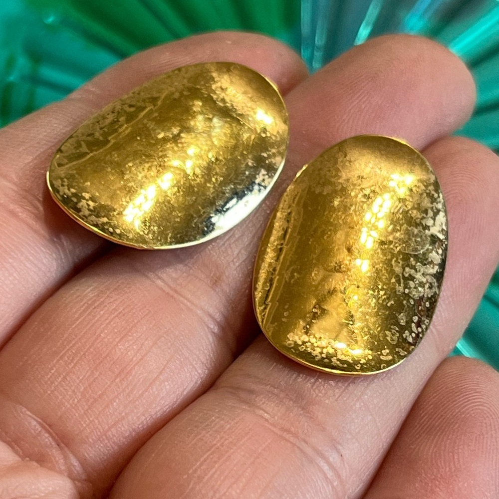 Vintage 14k Gold Filled Post Oval Hammered Pierced Earrings